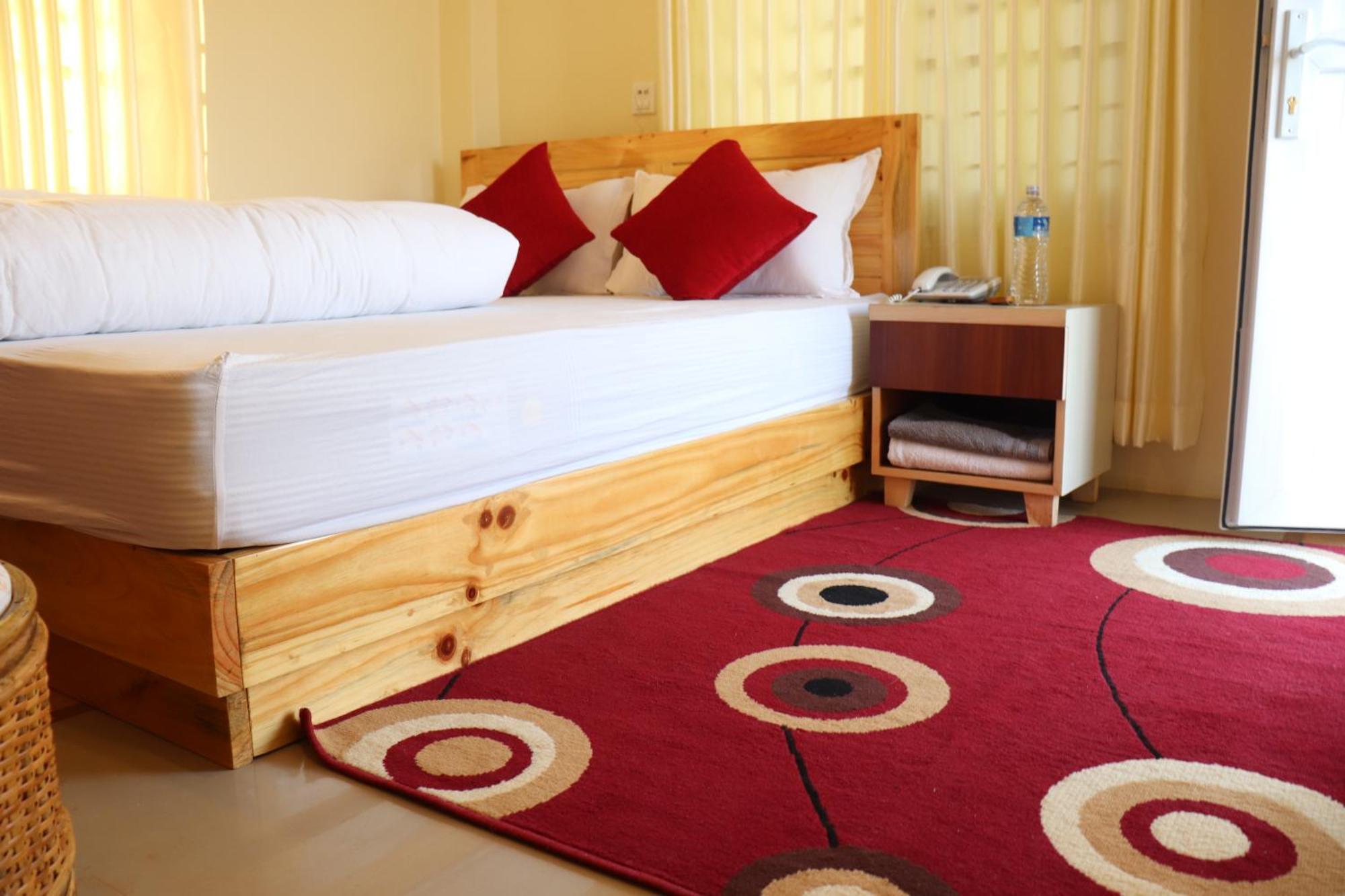 Hotel Young'S Stupa Ranipauwa Kültér fotó