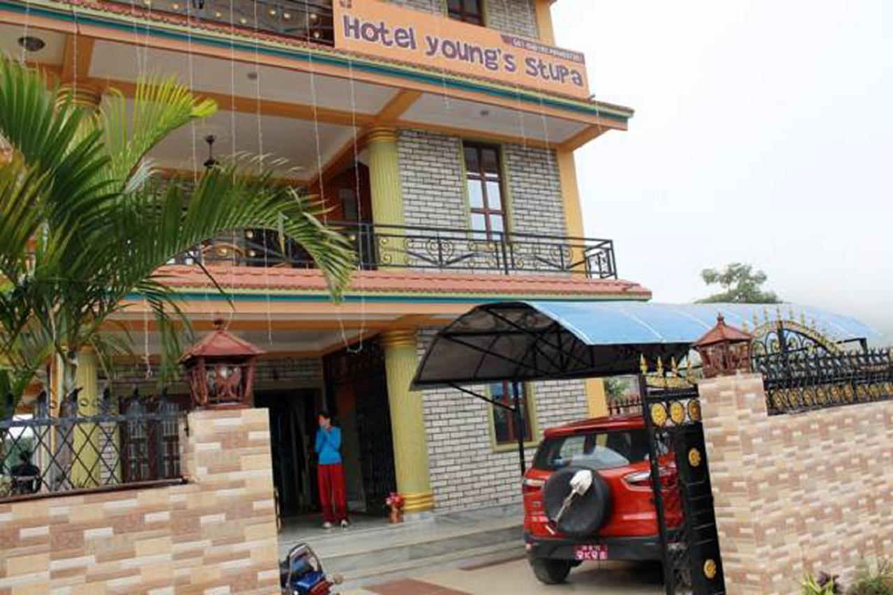 Hotel Young'S Stupa Ranipauwa Kültér fotó